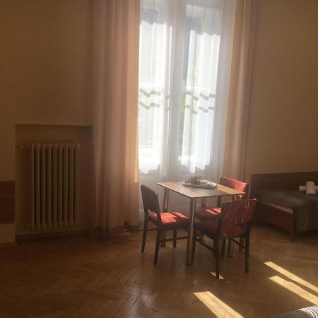 Stary Dom Zdrojowy Hotel Krynica Zdroj Ngoại thất bức ảnh