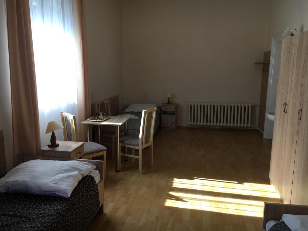 Stary Dom Zdrojowy Hotel Krynica Zdroj Ngoại thất bức ảnh