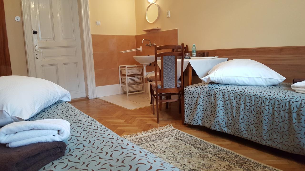 Stary Dom Zdrojowy Hotel Krynica Zdroj Ngoại thất bức ảnh