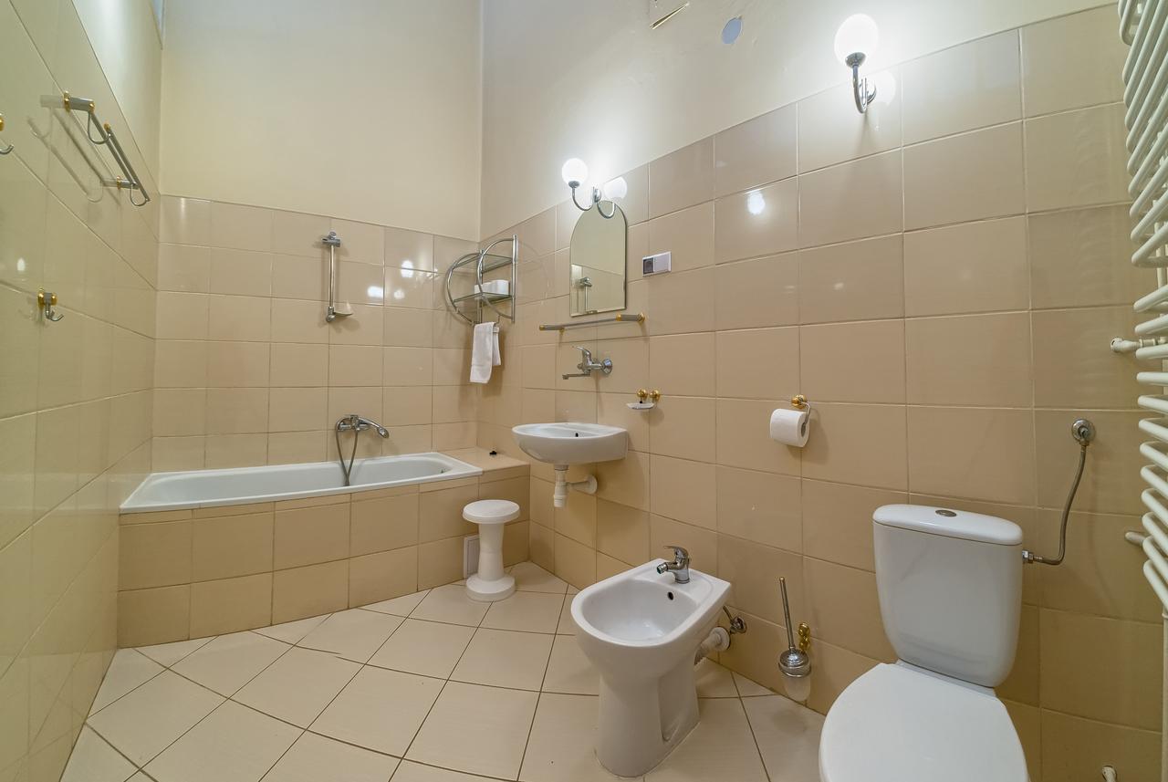 Stary Dom Zdrojowy Hotel Krynica Zdroj Ngoại thất bức ảnh