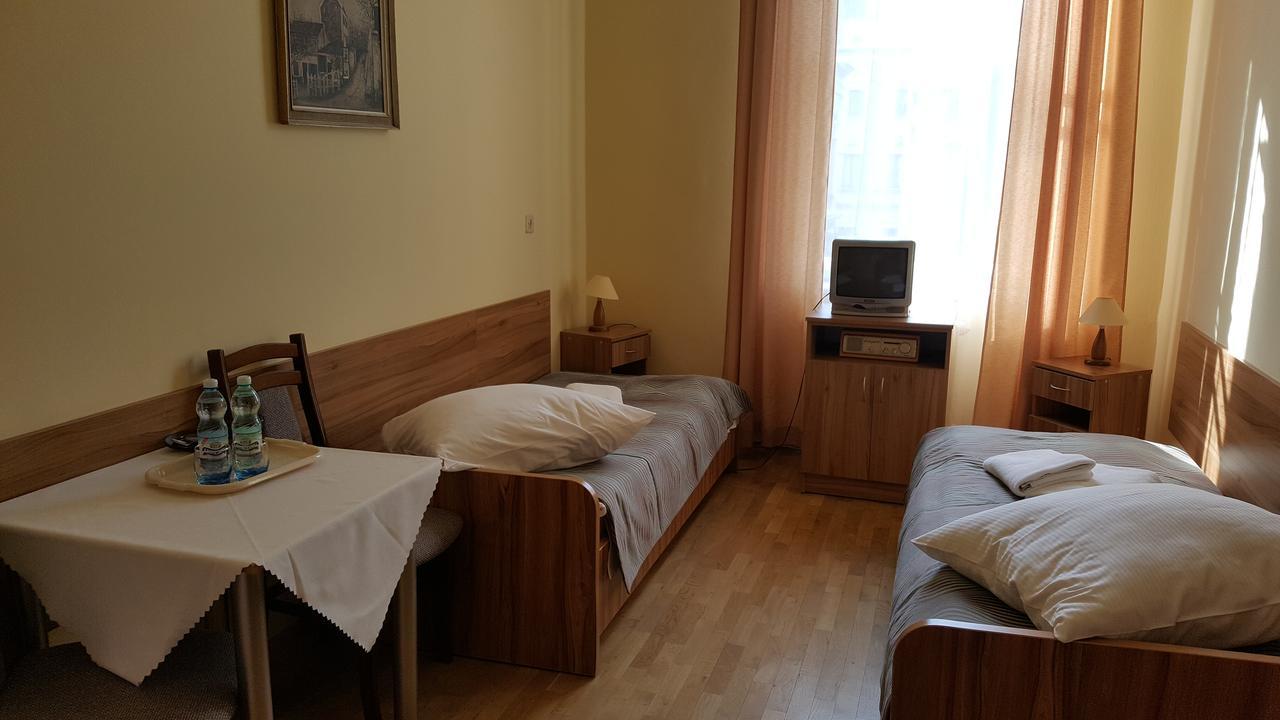 Stary Dom Zdrojowy Hotel Krynica Zdroj Ngoại thất bức ảnh