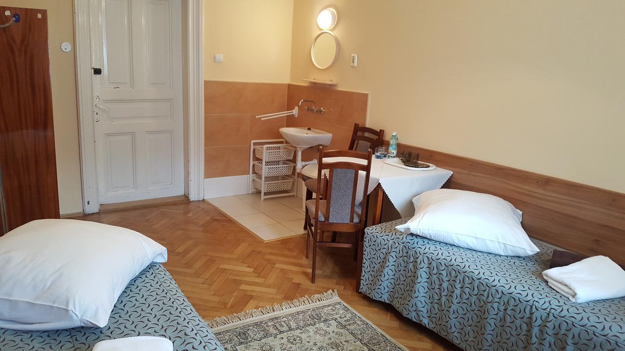 Stary Dom Zdrojowy Hotel Krynica Zdroj Ngoại thất bức ảnh